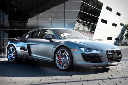 Шефът на quattro: Слабото търсене лиши Audi R8 от двигателя V8