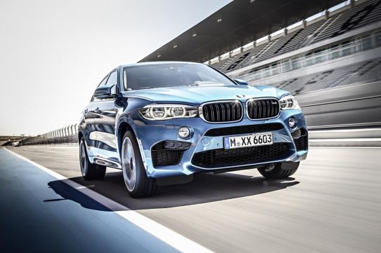 BMW X6 M изравни M3 Coupe на Нюрбургринг